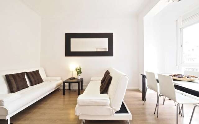 Апартаменты Sagrada Familia Apartment комната для гостей
