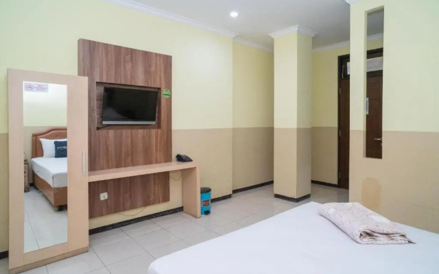 Urbanview Hotel De Kopen Malang By Reddoorz