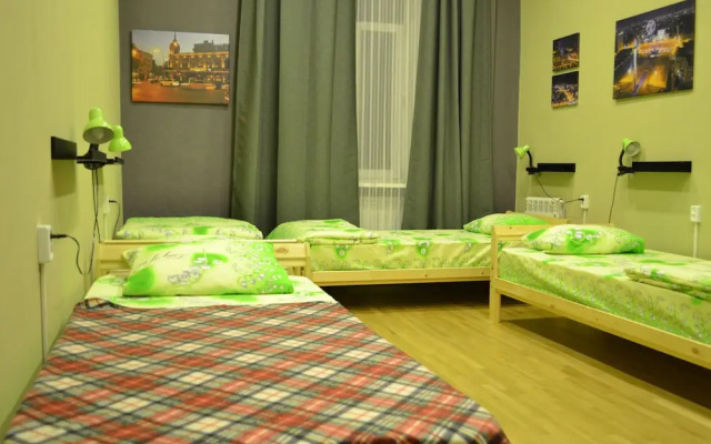 Box Hotel Valiano (Вальяно)