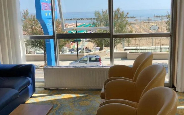 Hotel International