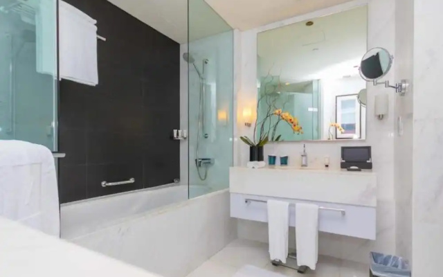 Deluxe Address Dubai Mall The Residence