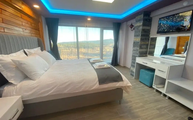 La Vie En Rose Otel by Söğütdağı