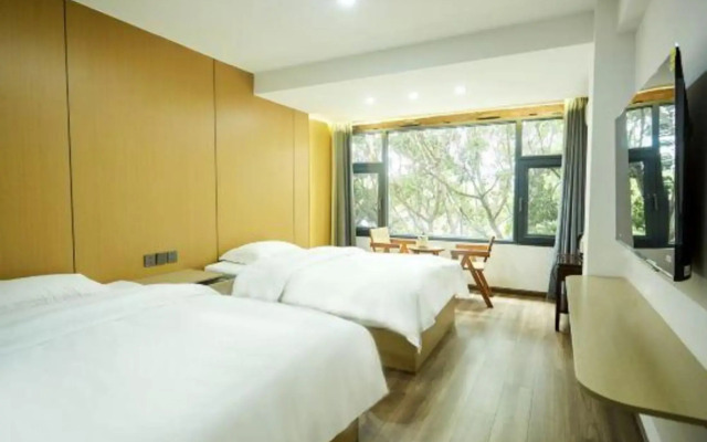 Yiyalan Hotel (Jianshui Ancient City Lin'an Prefecture Branch)