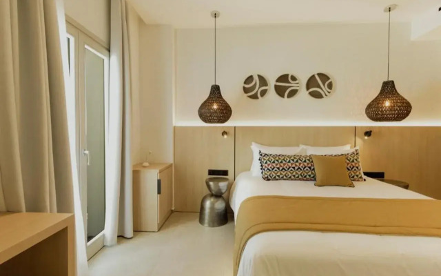 Opal Paros