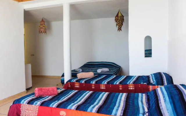 Aftas beach house