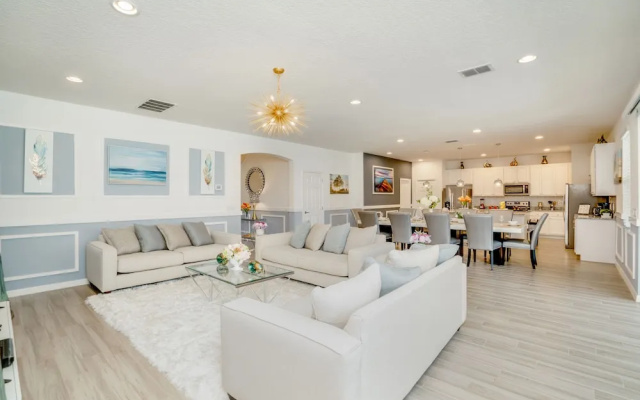 Luxury 11 Bedroom Close to Disney