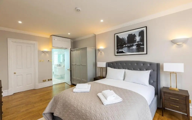 JOIVY Stylish Flat near Mayfair & Piccadilly Circus