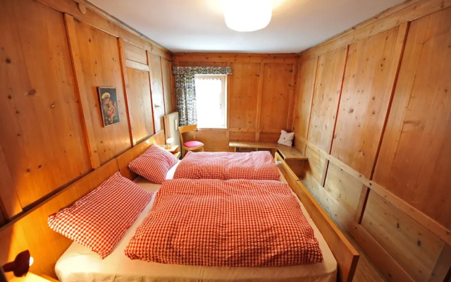 Apartment 4 Holiday - Smidl