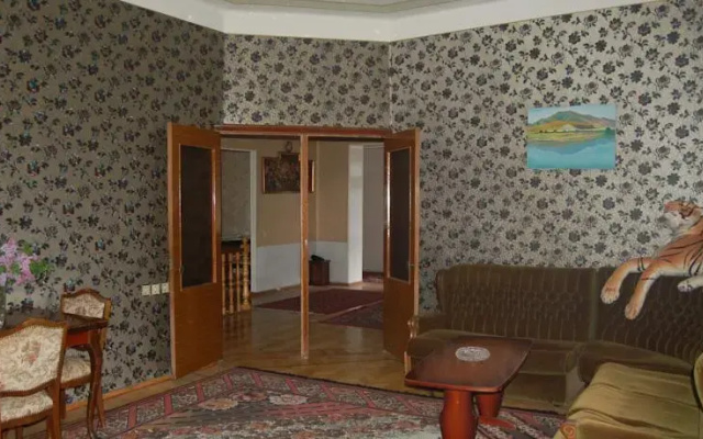 Lami Guest House