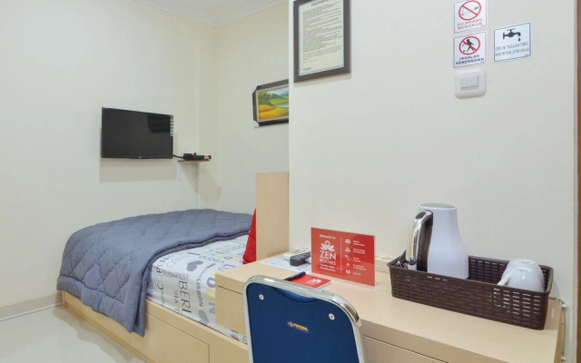 ZEN Rooms Near Stasiun Sudirman
