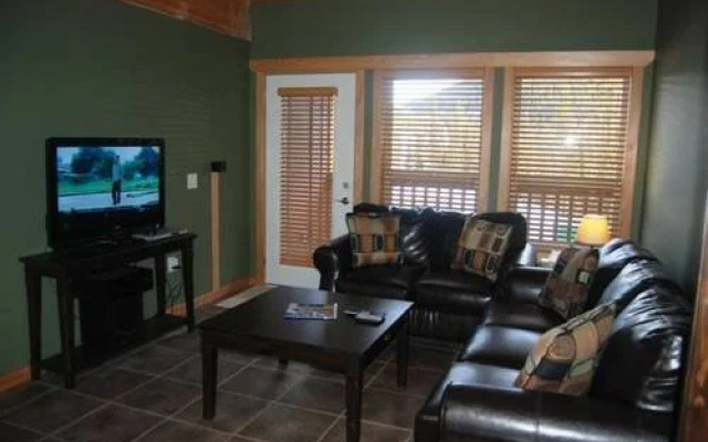Snow Ridge by Apex Accommodations