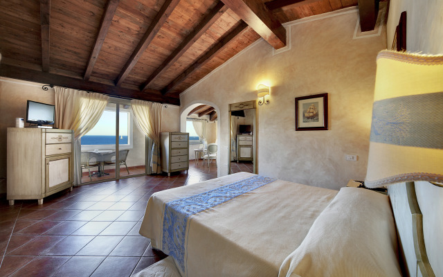 COLONNA RESORT, a Colonna Luxury Beach Hotel, Porto Cervo