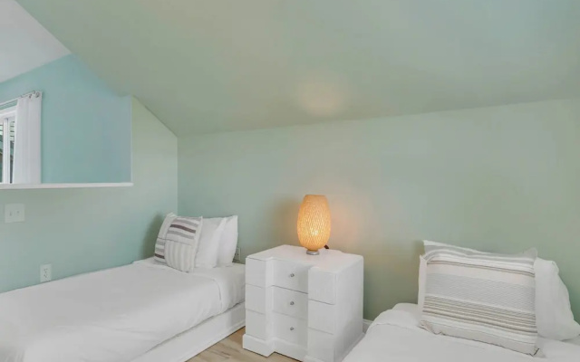 Simply Tybee by Tybee Vacation Rentals