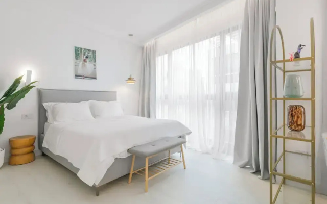 Ototo Luxury Living