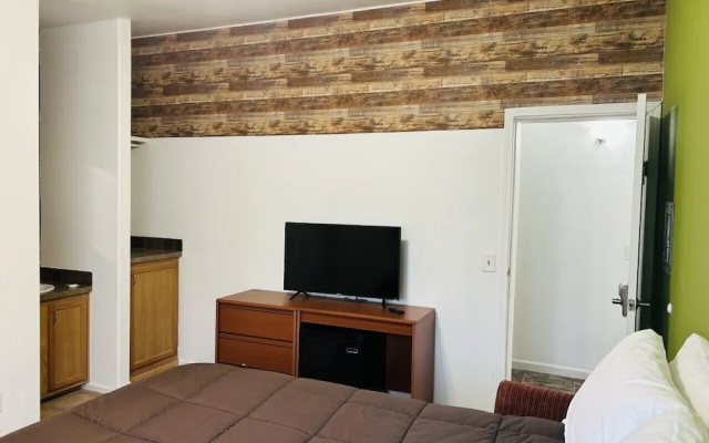 catalogImage