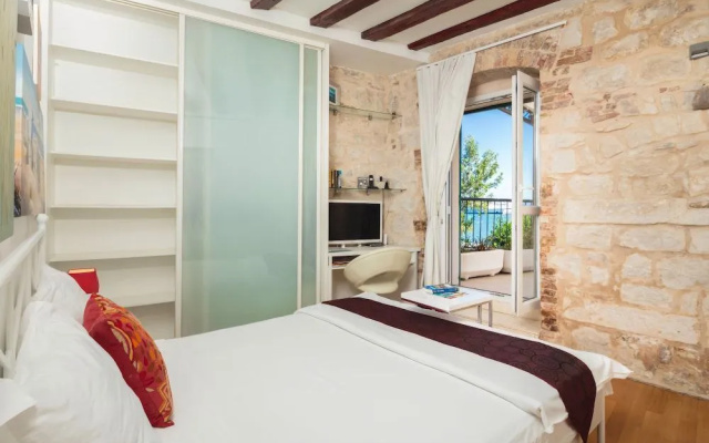 Riva Apartments