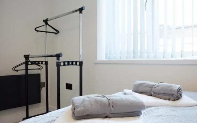 Wolfscote Apartment