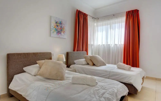 Fabulous LUX APT inc Pool, Sliema Upmarket Area