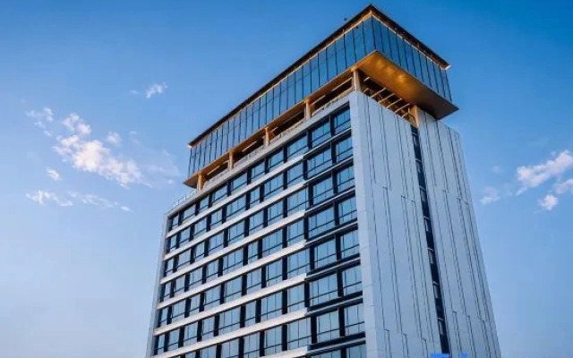 Dov  Hotel