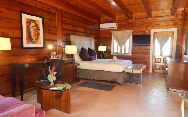 Mangos Boutique Beach Resort