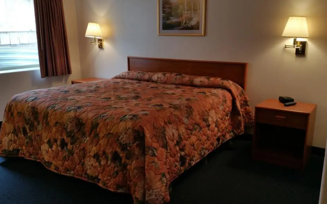 Aquarius Inn