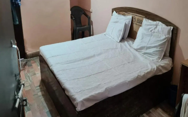SPOT ON 81496 Maruti Nandan Guest House