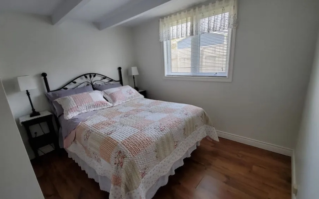 Hillside Vacation Rental 74 Main