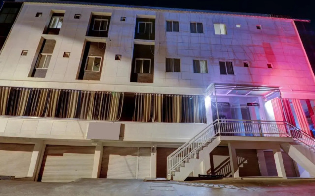 Treebo Benaka Residency