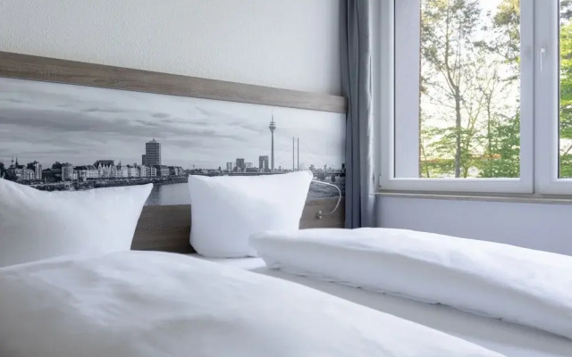 Boardinghouse Living 28
