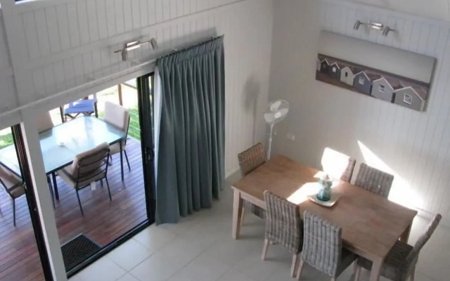 Cardwell Beachcomber Motel and Tourist Park