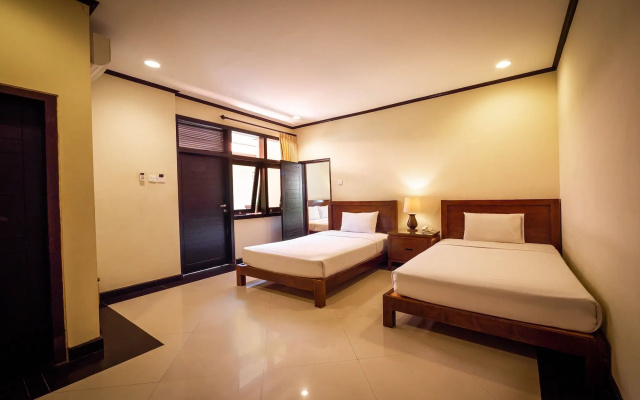 Yulia Beach Inn Kuta