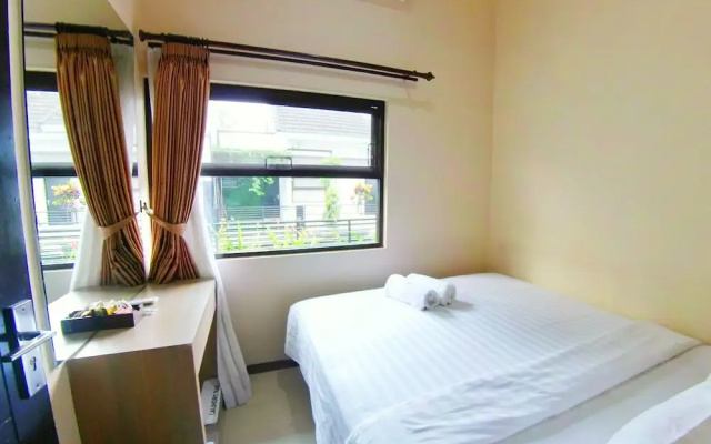 Villa Batu 2 kamar 5 dekat Museum Angkut