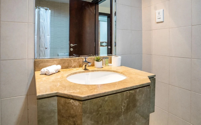 Tanin - Luxurious and Contemporary Studio in JLT Cluster R