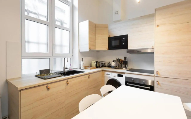 GuestReady - Original Duplex in the 11th District
