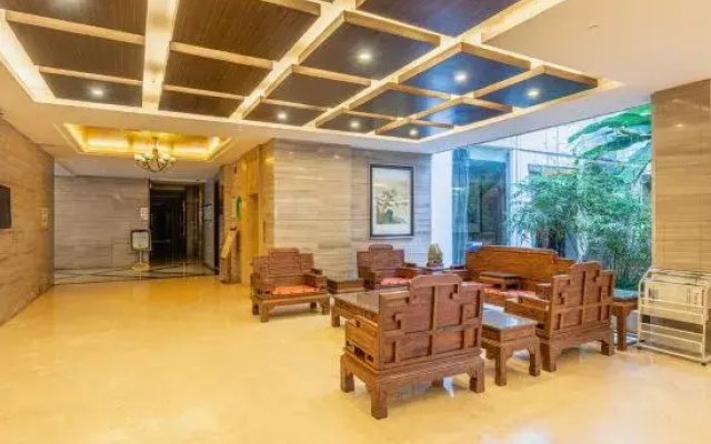 Garden Hotel