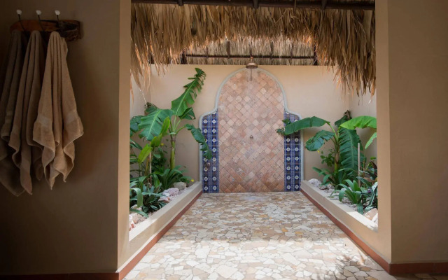 Lagun Blou Resort