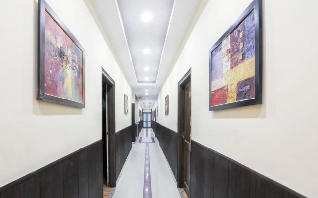 Hotel Grand Legacy
