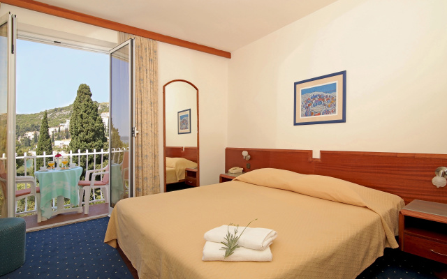 Hotel Komodor