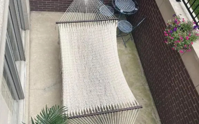 Amazing 3BR 3 BA Property in Chicago
