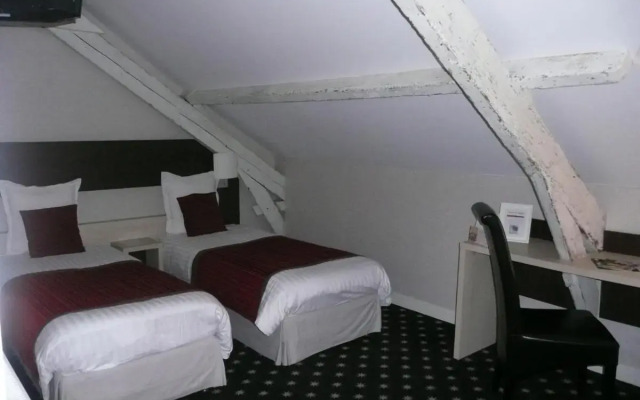 Logis Hôtel La Ferme du Blanchot