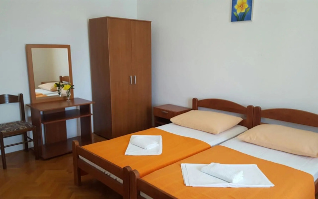 Guesthouse Jenny - Adults Only