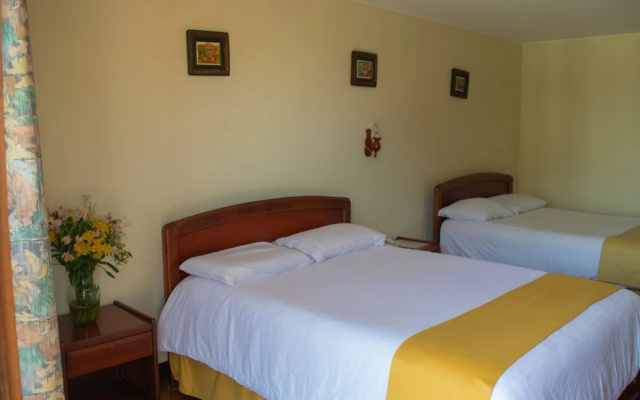 Hotel Dinastia Real