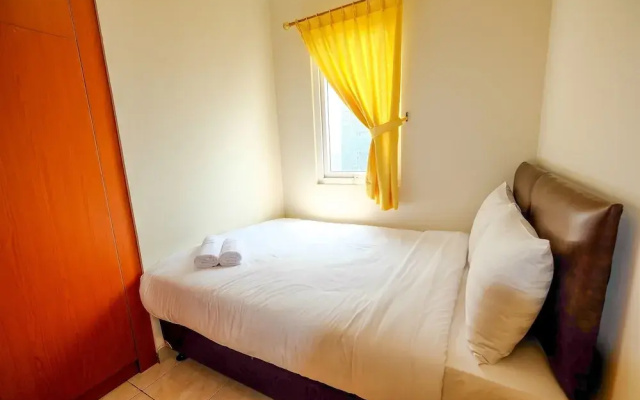 2 Bedrooms at Grand Palace Kemayoran Apartment by Travelio