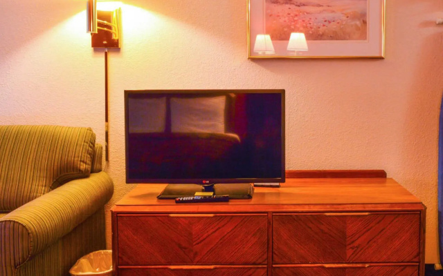 Econo Lodge Willowbrook