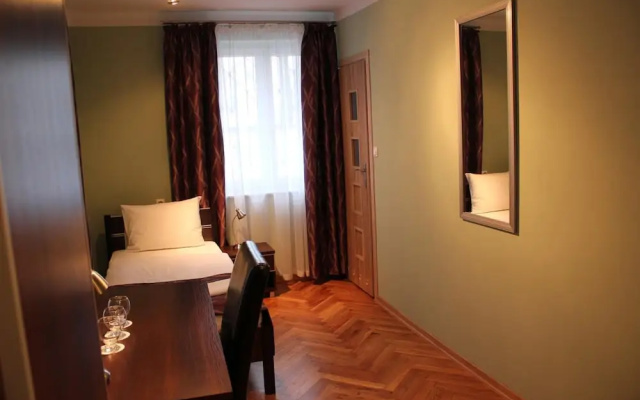 Hostel Biały Dom