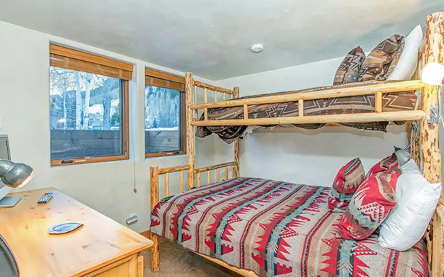 Telluride Lodge by Telluride Alpine Lodging