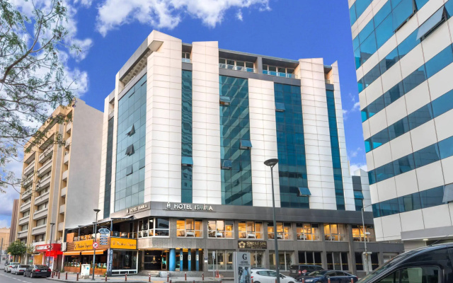Hotel Ismira