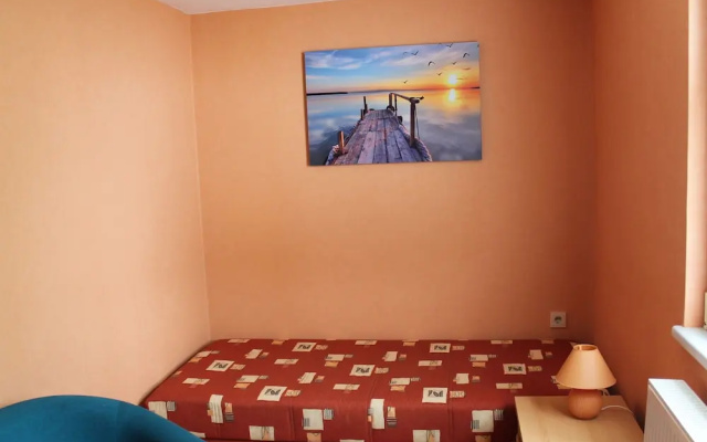 Quaint Bungalow with Garden in Rerik Germany