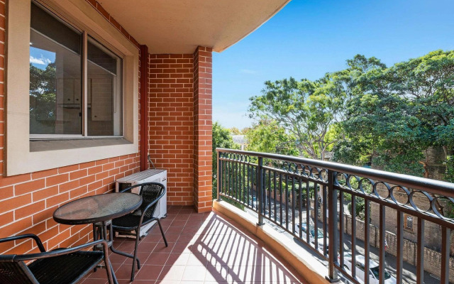 Oakford City West
