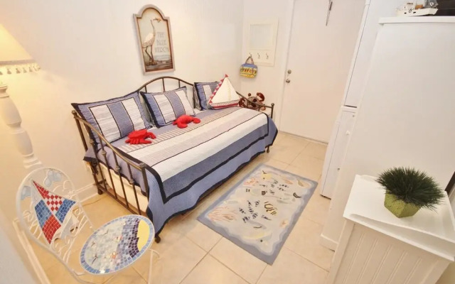 Seaside Hideaway Apartment 3